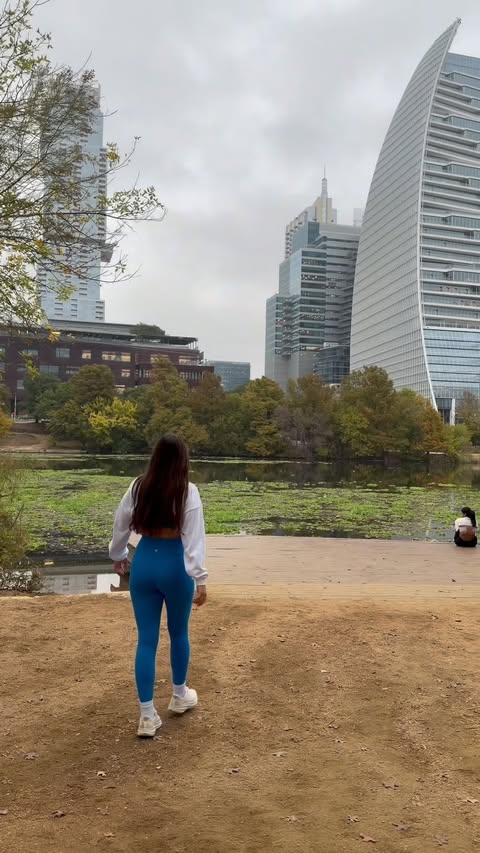 Instagram post by @oliviadejarnett_ for Bumble. Caption reads: [...] should feel fun, safe, and real. 💛 @bumble....