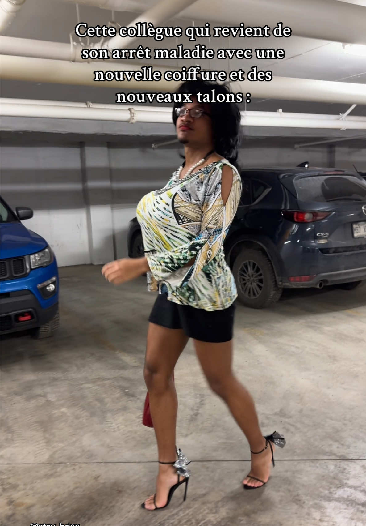 TikTok post by @stay_bdxx for Simmi London. Caption reads: Thanks to @SIMMILONDON for those incredible heels....