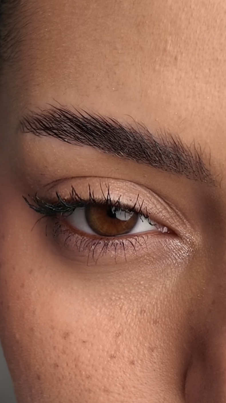 TikTok post by @valeriyadakova for Max Factor. Caption reads: New Era. Same Me. Just Longer Lashes с 2000....