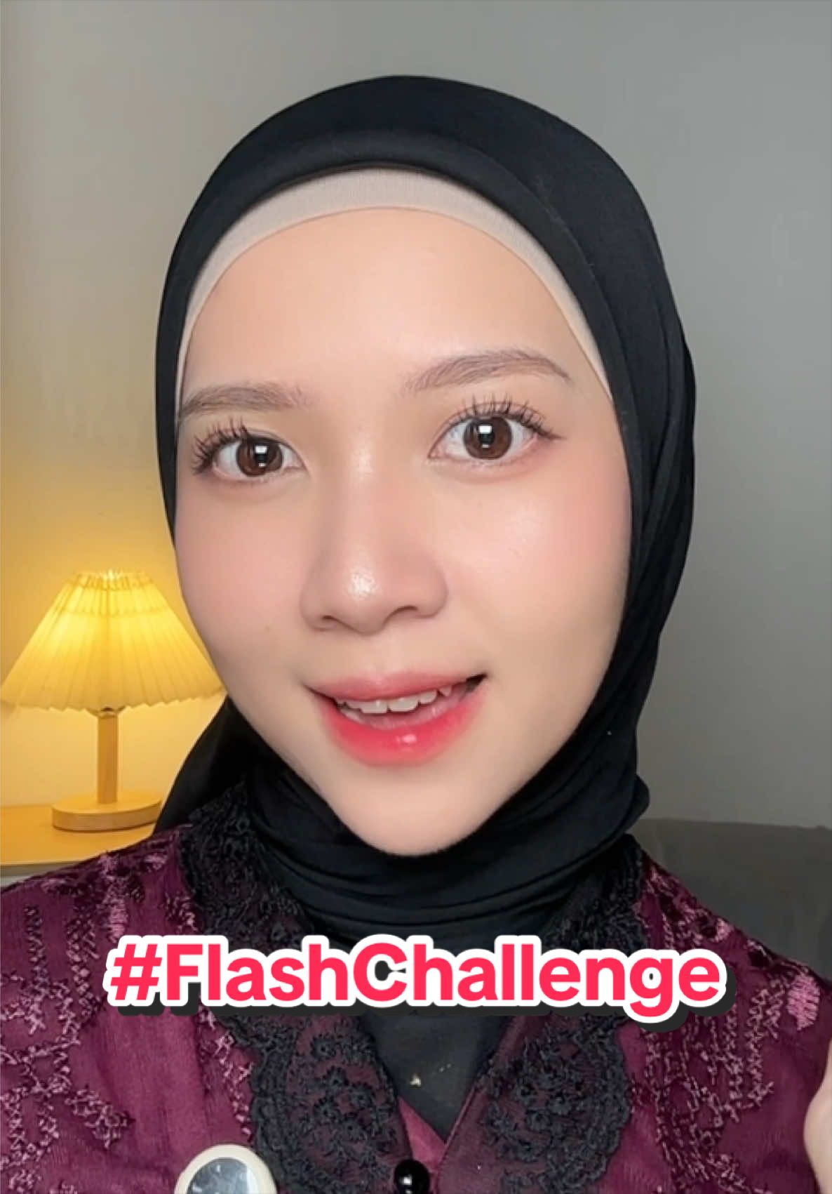 TikTok post by @diyooou_ for Animate. Caption reads: [...] kalian ikutan juga #FlashChallenge nya....