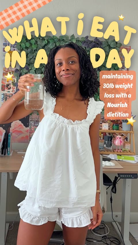 Instagram post by @kianamonle for Nourish. Caption reads: [...] now much easier with the help of a....