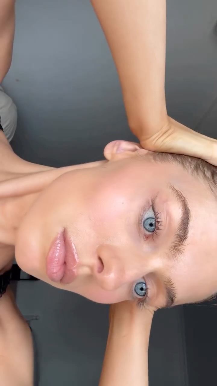 Instagram post by @sophiekoehrmann for CAIA Cosmetics. Caption reads: just some lipliner, contour, and blush to get my....