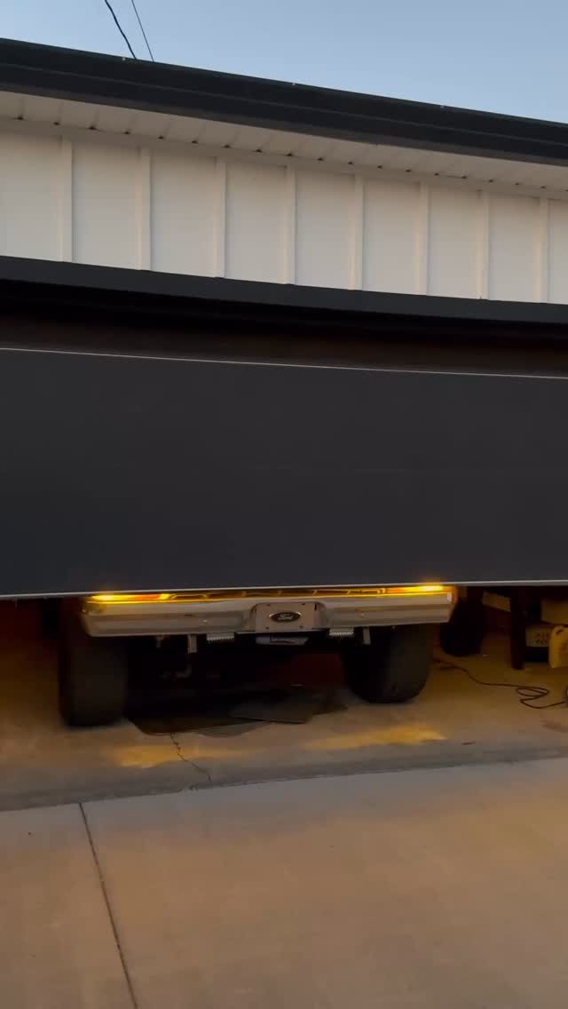 Instagram post by @twotonedentside for Lasfit. Caption reads: [...] while we still can 🌅 Shoutout to....