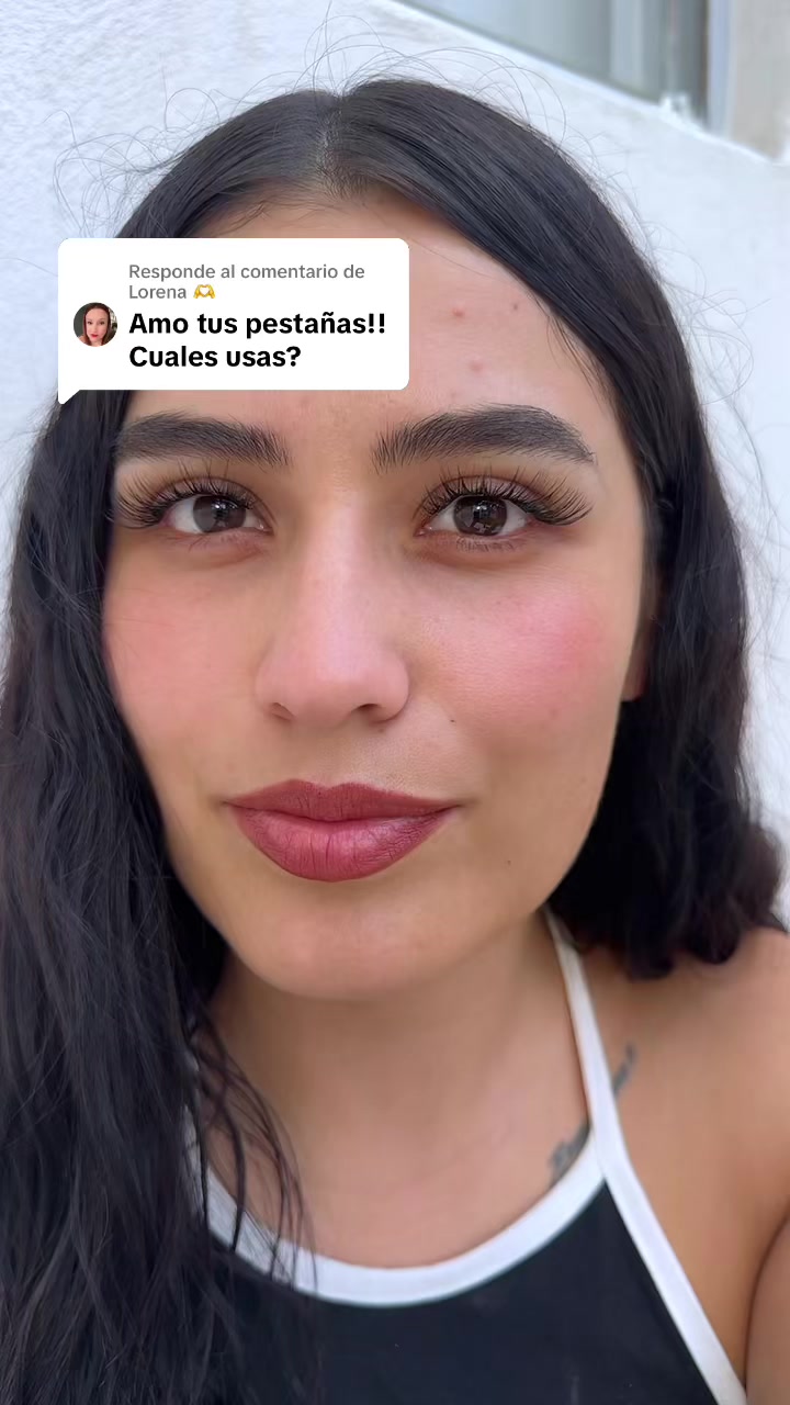 TikTok post by @yadirammhh for BQ Lash. Caption reads: Respuesta a @Lorena 🫶 Me encantas las pestañas de....