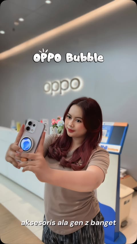 Instagram post by @gladyssaphire for OPPO Indonesia. Caption reads: Every moment deserves a little sparkle. ✨🫧 With....