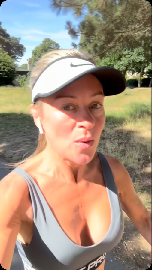 Instagram post by @runnerb74 for Hunter & Gather. Caption reads: #ad #run #hydration #running #gym #electrolytes....