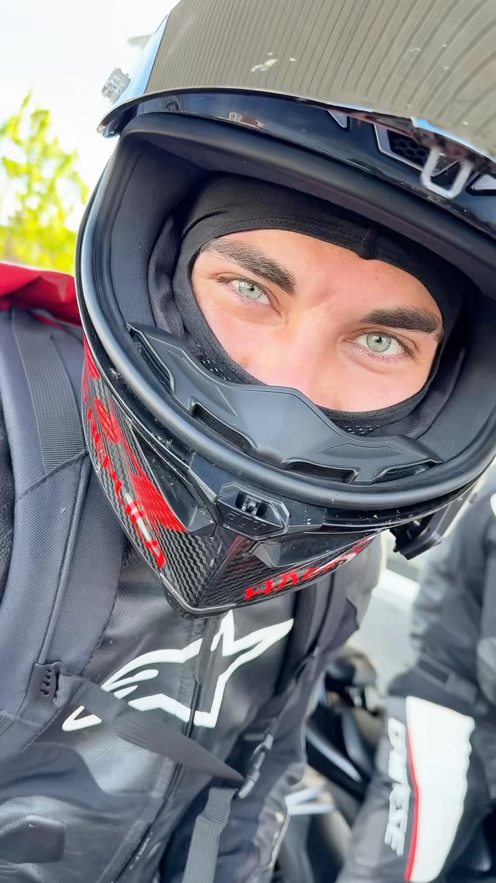 Instagram post by @rioskyrr for Ducati. Caption reads: [...] 🤯 • • • Advertising #cars #ferrari....