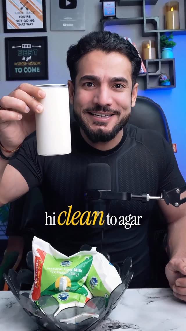 Instagram post by @iankushraina for Country Delight. Caption reads: 🔥🥛Aajkal wellness ka trend badh raha hai, aur....