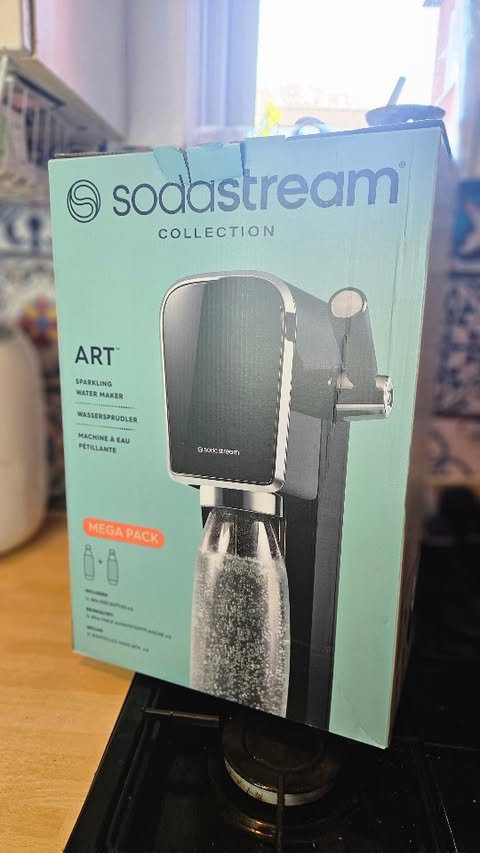 Instagram post by @harmonille for SodaStream. Caption reads: Black Friday is the perfect time to grab your own....