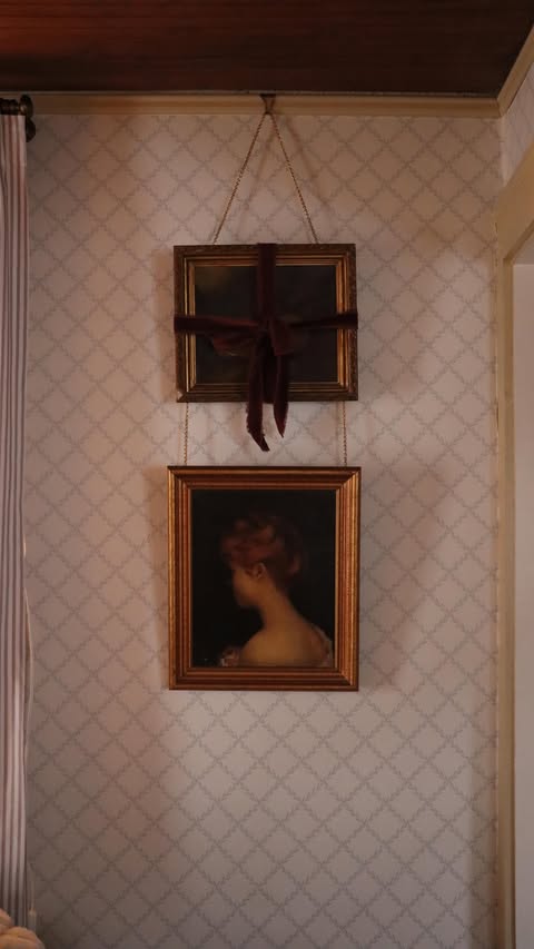 Instagram post by @thesunalsoreads for Twopagescurtains. Caption reads: I think out of everything we did in this room, the....