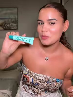 TikTok post by @aliadna_ for TUCKY. Caption reads: [...] crises averted ✨ thanks to Grippy @Shop....