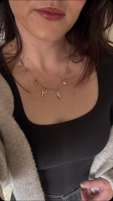 Instagram post by @kealykeating for Knix. Caption reads: [...] cute, be casual, and feel supported, @knix....