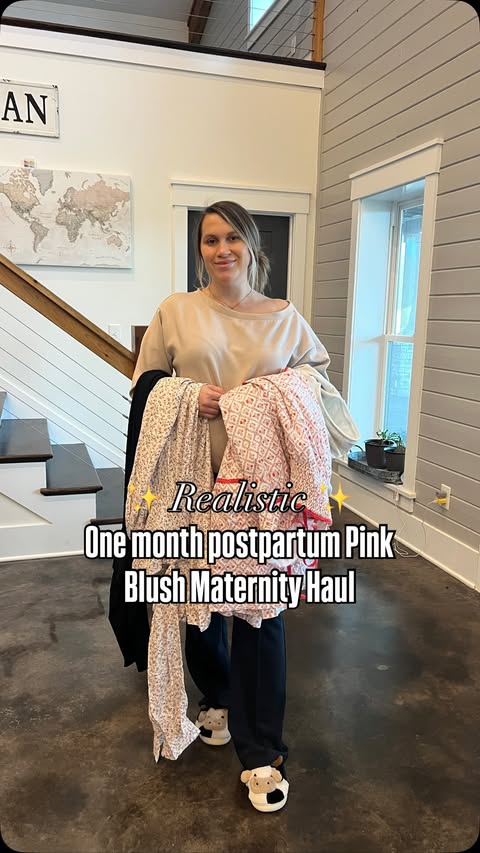 Instagram post by @shelbyyshelton for PinkBlush Maternity. Caption reads: [...] my baby is almost one month old!....