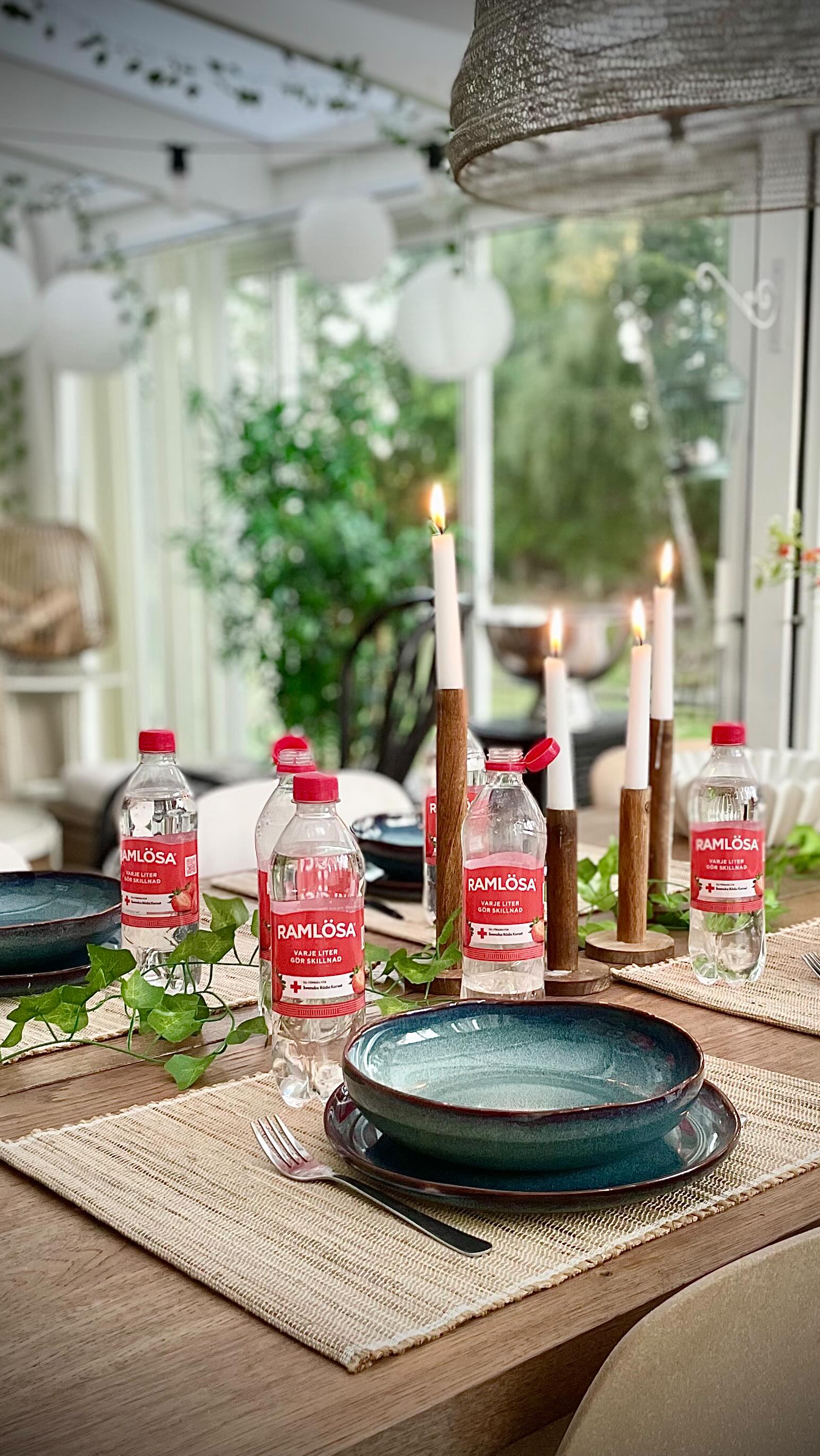 Instagram post by @matpyssel for Smakbox. Caption reads: I samarbete med Smakbox och Ramlösa.

För varje....