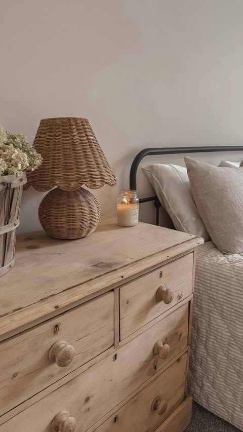 Instagram post by @alli.weisss for Bedsure Home. Caption reads: Windows open, fresh air drifting in, and the....