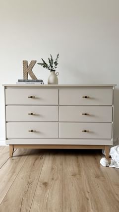 Instagram post by @salvagedbykscott for Fusion Mineral Paint. Caption reads: [...] modern makeover with the help of....