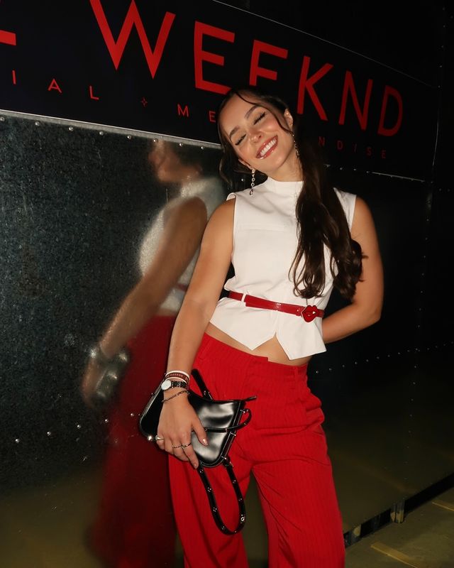 Instagram post by @gabimfelix for Santander. Caption reads: #TheWeekndShow💋
@santanderbrasil @rafaelpassosp.