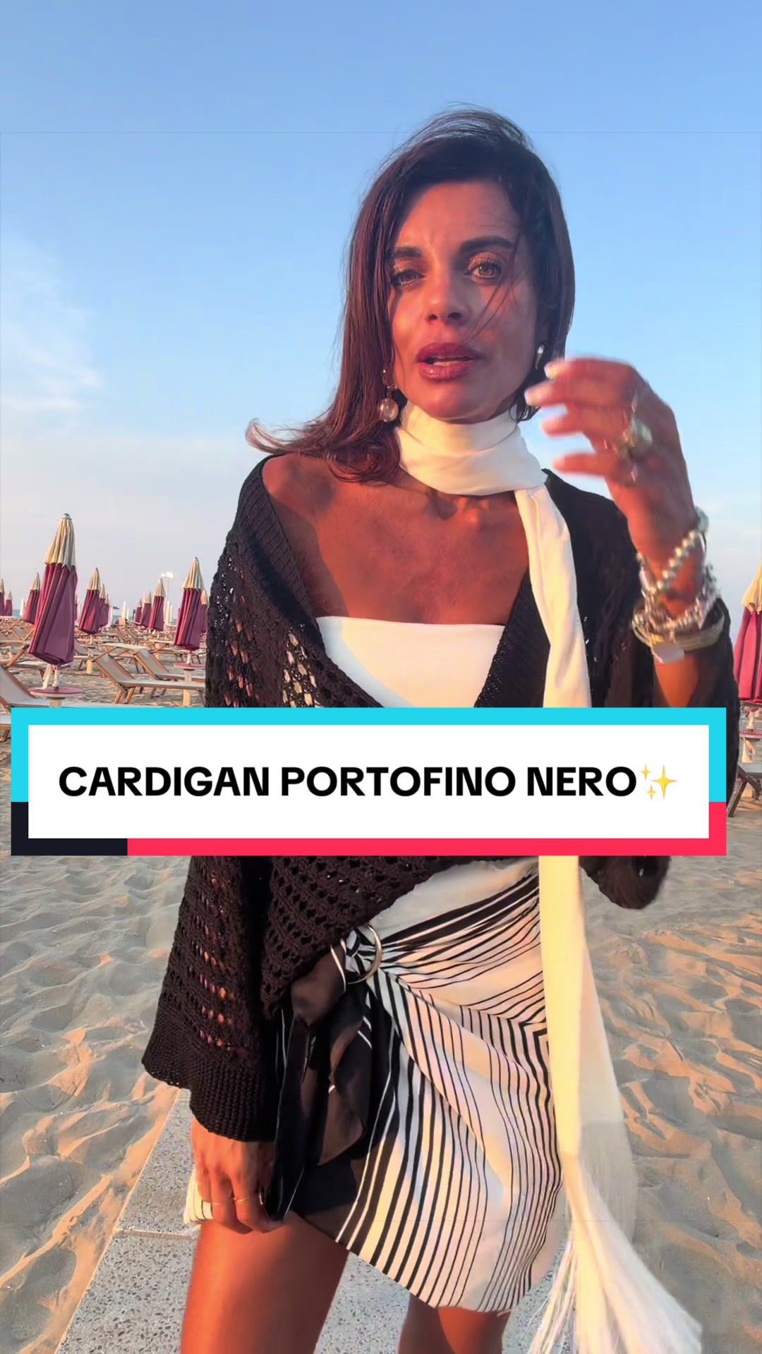 TikTok post by @brillaconsimona for Mixmuse. Caption reads: Adoro questo cardigan @MixMUSE_Official clicca....
