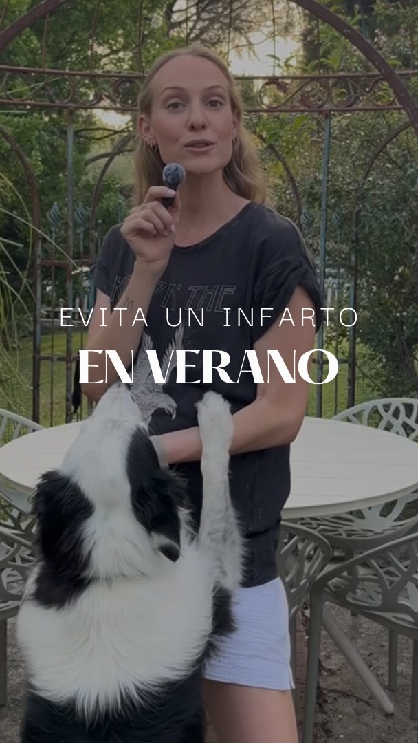 Instagram post by @martathedogmom for Tractive. Caption reads: Spoiler: soy de las que se preocupa por TODO....