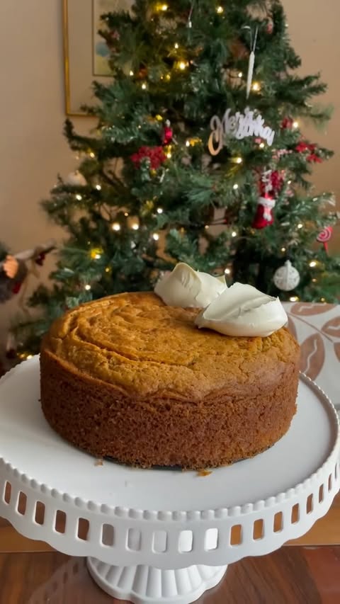 Instagram post by @merveinfairytale for Ocado. Caption reads: #ad ❤️ Season’s Eatings from @ocadouk and my....