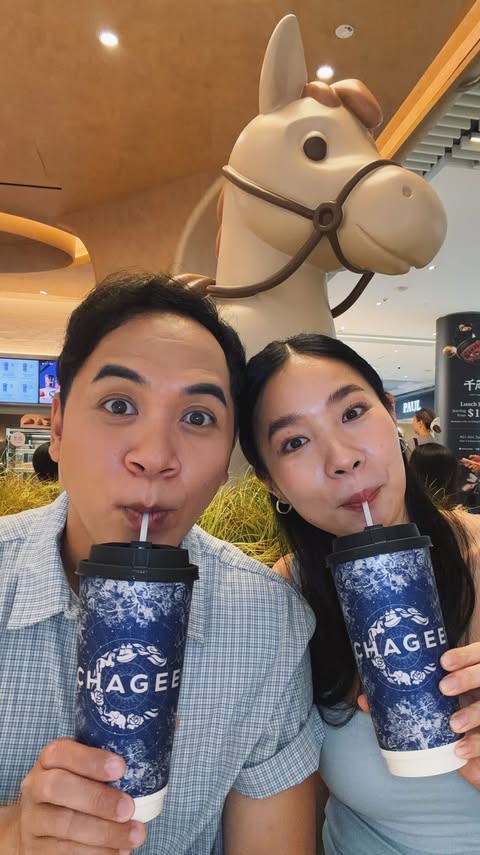 Instagram post by @brendatjy for CHAGEE. Caption reads: Grab your bes-tea for a @chagee.sg date this....