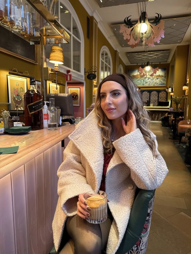 Instagram post by @trisiaa for Bubbleroom. Caption reads: [...] TRISIAA15 ger 15% extra på allt hos....