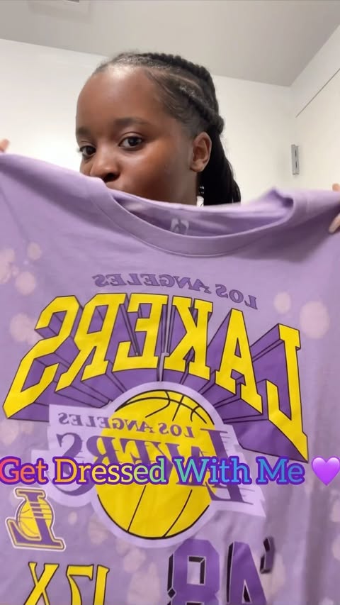 Instagram post by @1momonicole for Baddieville. Caption reads: [...] your inner baddie by shopping at....