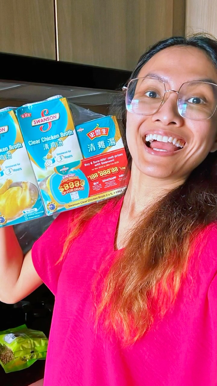 Instagram post by @simplysue for Cold Storage Singapore. Caption reads: Cooking awesome food on a nice cooling weather is....