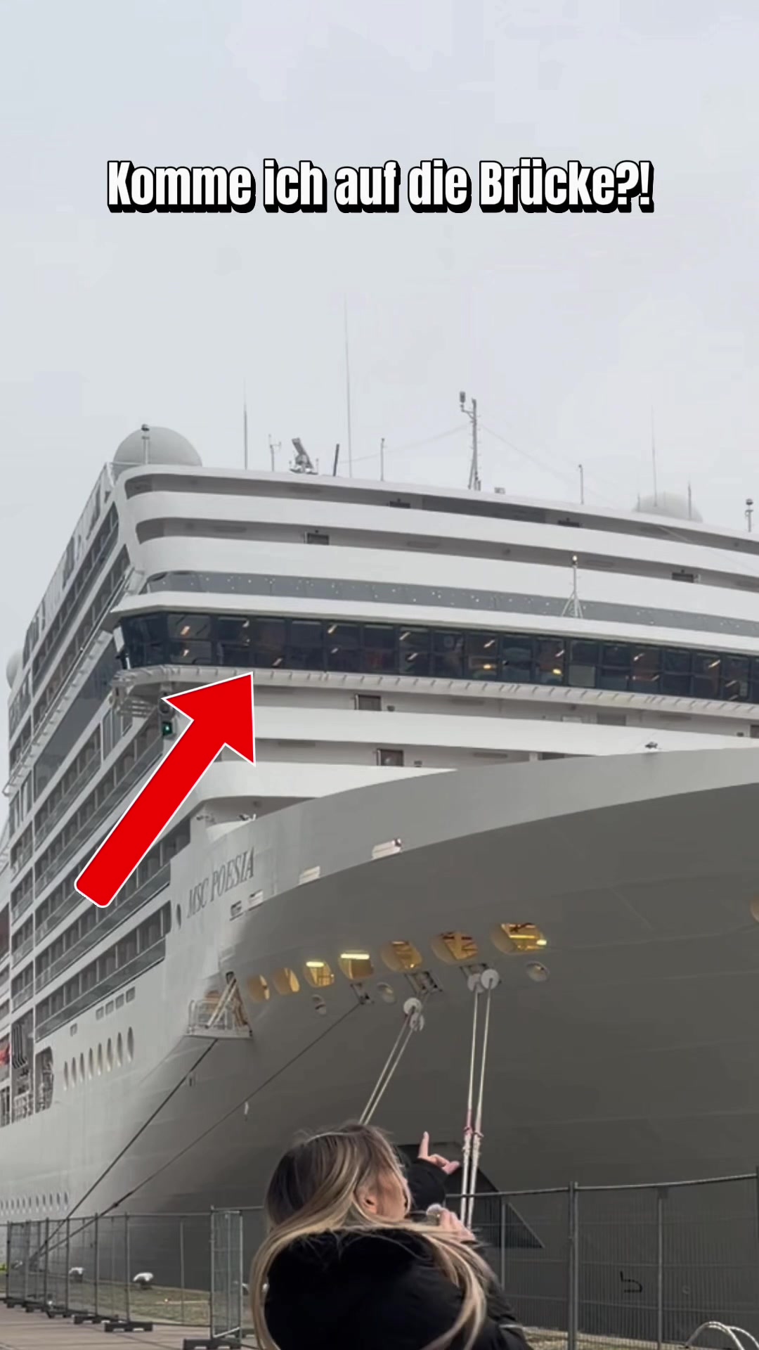 TikTok post by @josily for MSC Cruises. Caption reads: [...] ihr am Ende👀🫶🏼👨🏼‍✈️🛳️ Werbung / @MSC....