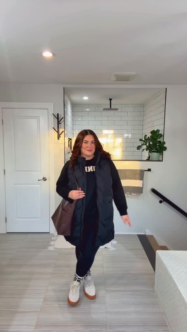 Instagram post by @lovezoepotter for Penningtons. Caption reads: So excited for this little #PennGals trip with....