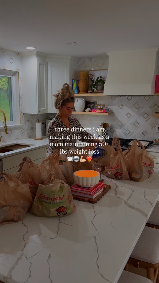 Instagram post by @__balancedwithbritt for Instacart. Caption reads: another sunday grocery delivery, 3 more dinner....