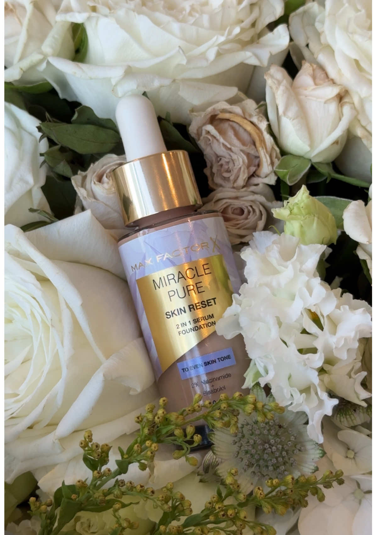 TikTok post by @anastasiakingsnorth for Max Factor. Caption reads: ad the ultimate beauty dream team!!! the glow is....