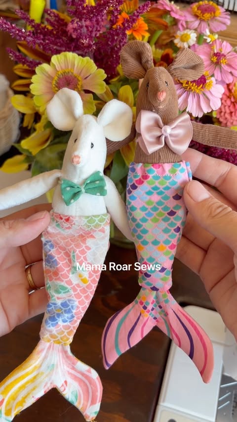 Instagram post by @mamaroar_sews for Xtool. Caption reads: [...] having so much fun creating with the xTool....