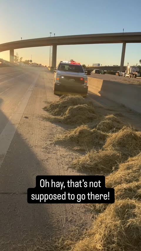 Instagram post by @arizona_dot for Geico. Caption reads: [...] our Incident Response Unit, sponsored by....