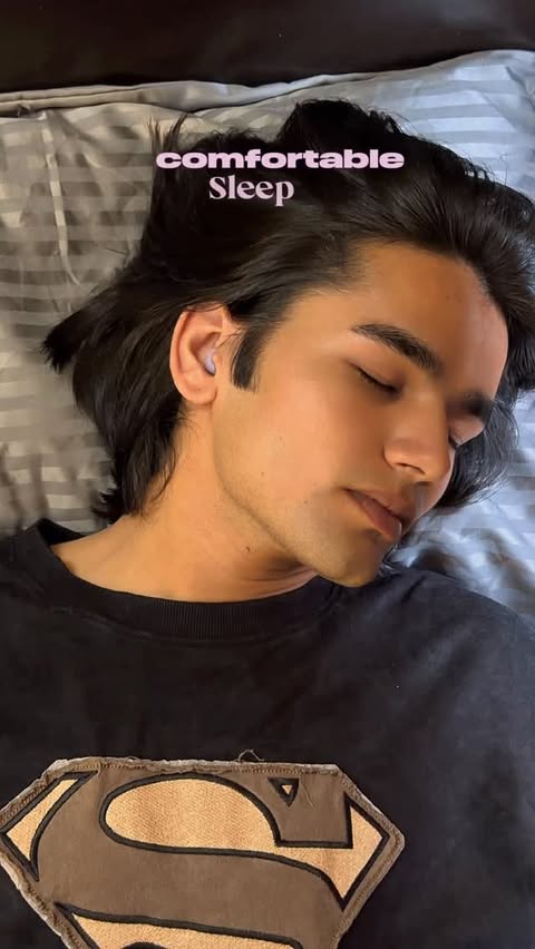 Instagram post by @dileepsinhsisodiya for Loop Earplugs. Caption reads: 🌙 Say goodbye to noisy nights and hello to dreamy....