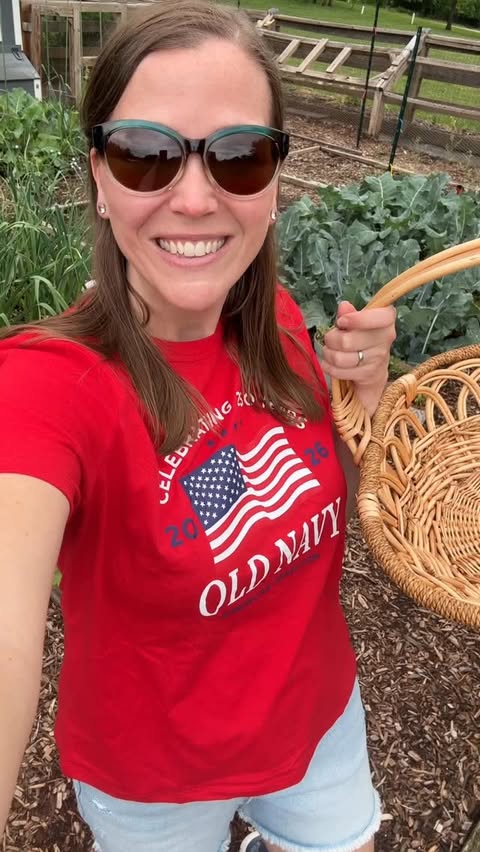 Instagram post by @verygoodgardening for Old Navy. Caption reads: [...] is almost here! This #harvest with @oldnavy....