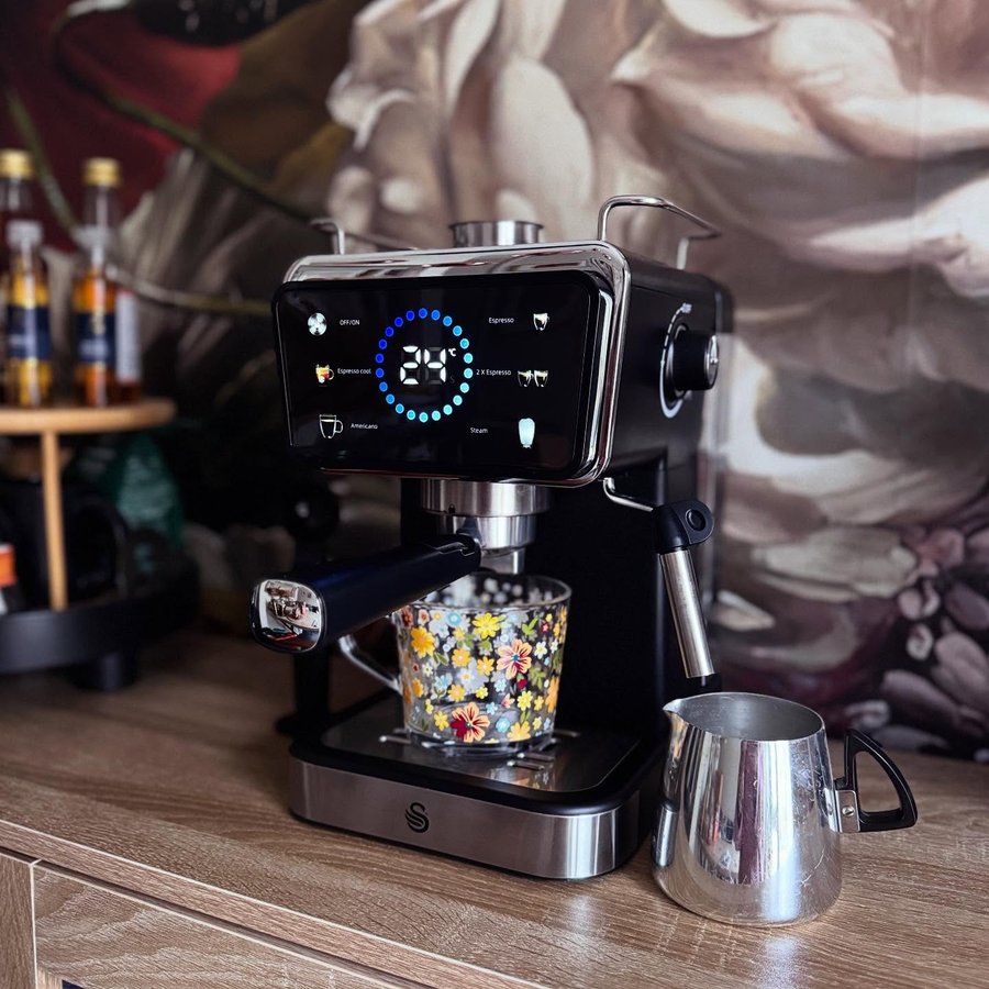 Instagram post by @jodie8981 for Swan Brand. Caption reads: BARISTA STYLE COFFEE AT HOME 🏠 ☕️ 

The Swan....