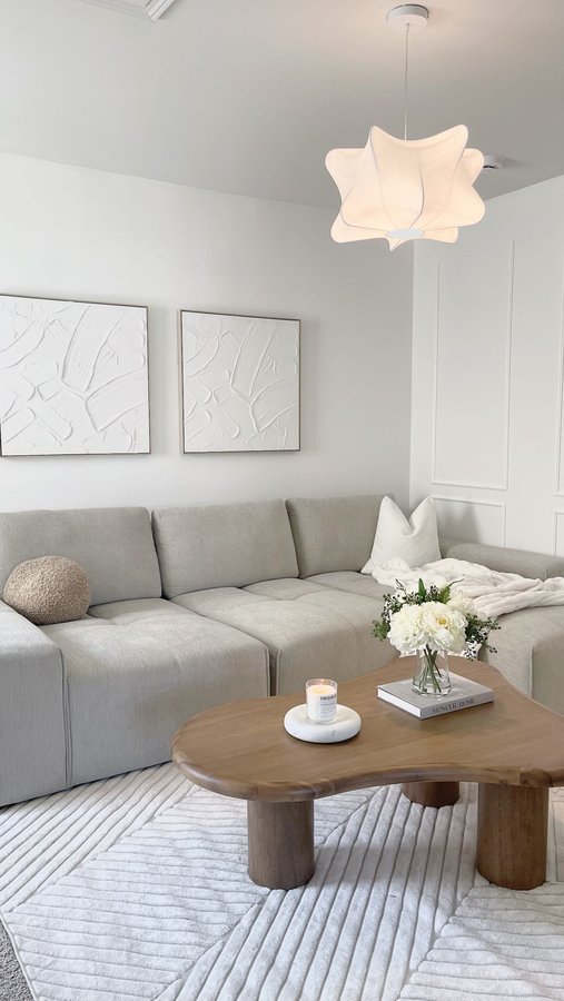 Instagram post by @jeanny.myneutralhome for Rooms To Go. Caption reads: Decorating my home with @roomstogo ✨💖

For years....