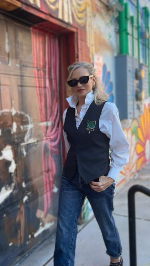 Instagram post by @moreturquoise for Jambu. Caption reads: [...] (or two 😉) of the BETHANY shoes from....