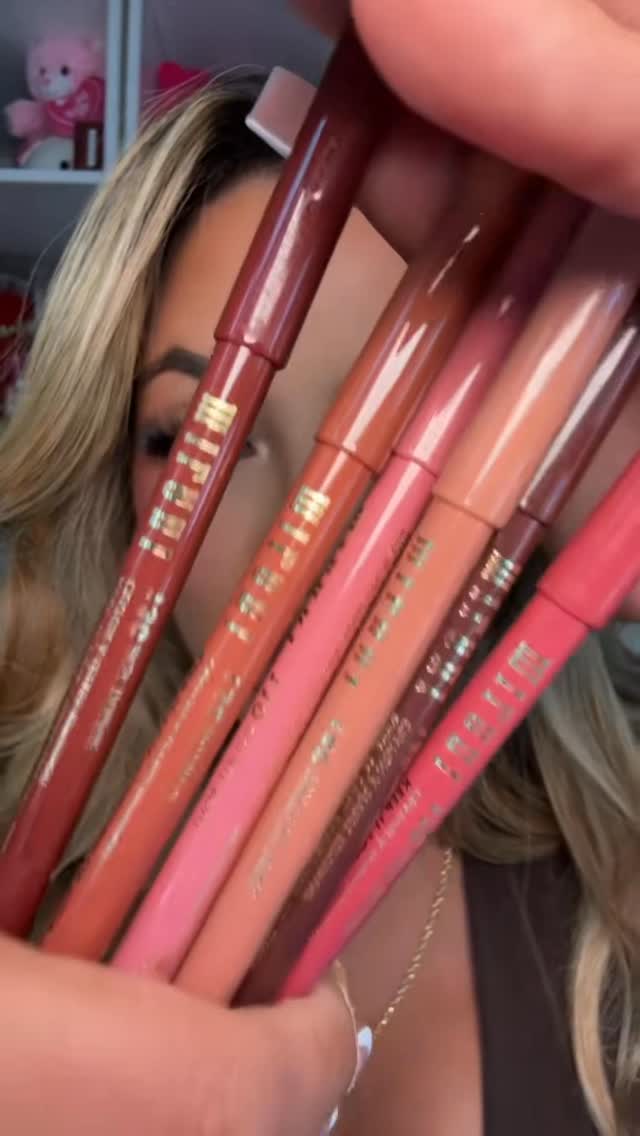 Instagram post by @makeupby_analiza for Milani Cosmetics. Caption reads: Love these! I found my fall lip liner....