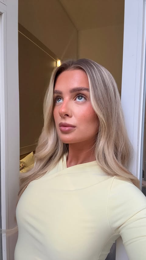 Instagram post by @georgiasiann for Beauty Works Hair Extensions. Caption reads: protecting your hair all summer > 🌴🌺 using the....
