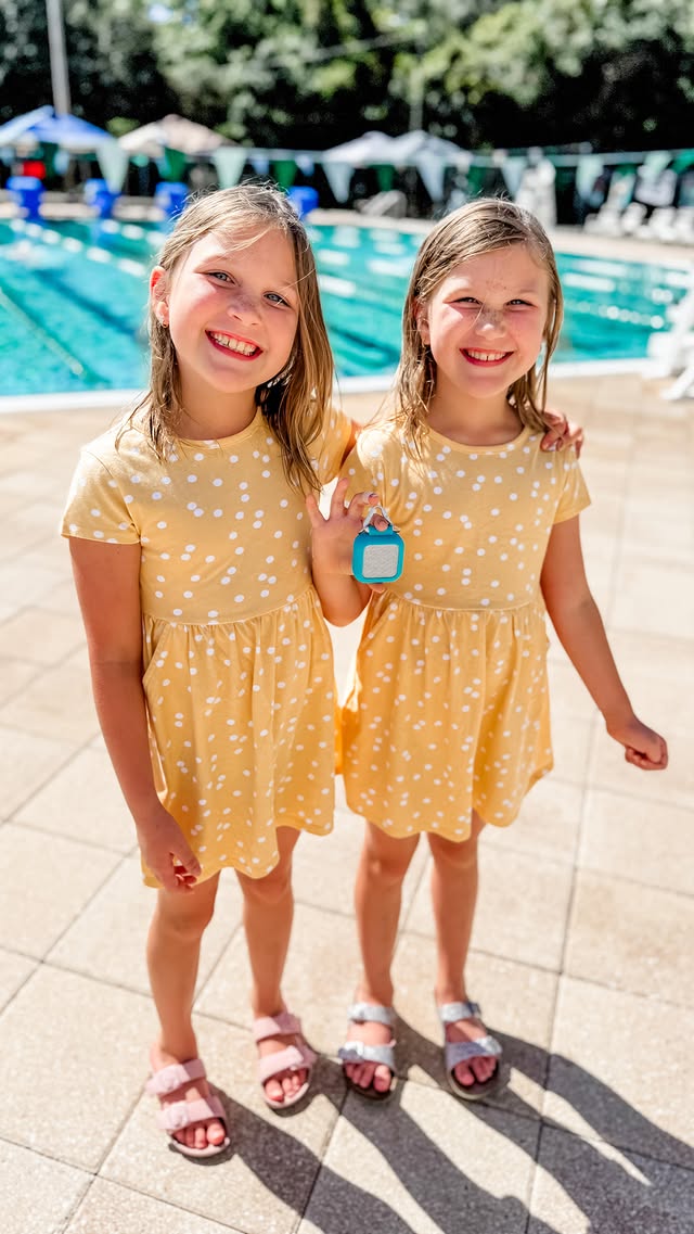 Instagram post by @bridgetjbeck for MomSelect. Caption reads: Peace of mind without the screen time 👏 The new....