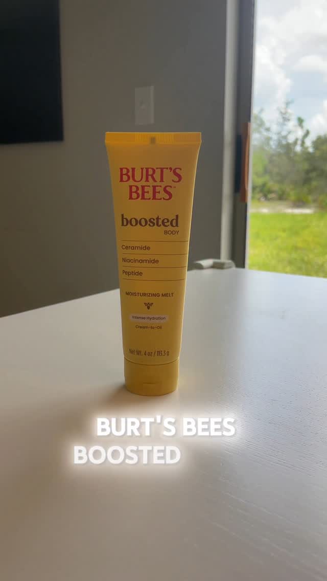 Instagram post by @lifebymel3 for Burt's Bees. Caption reads: Is your body lotion actually giving you results—or....