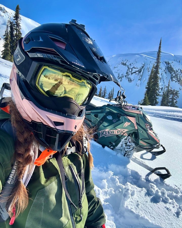 Instagram post by @jennanapier for Cheetah Factory Racing. Caption reads: What a season! 😂 Jk, but really. Even though I....