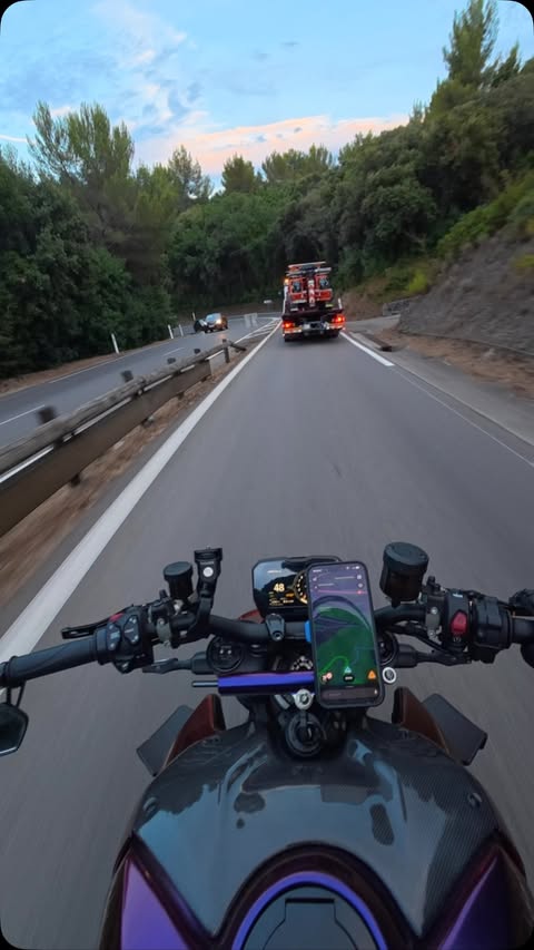 Instagram post by @le_dejantee for Cardo Systems. Caption reads: -𝟏𝟎% 𝐂𝐀𝐑𝐃𝐎 𝐜𝐨𝐝𝐞 : 𝐋𝐄𝐃𝐄𝐉𝐀𝐍𝐓𝐄....