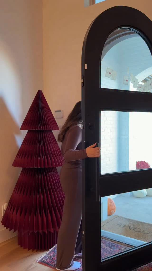 Instagram post by @rachel_meaders for Charmin. Caption reads: #ad #CharminPartner #amazonpartner
Genius!! An....