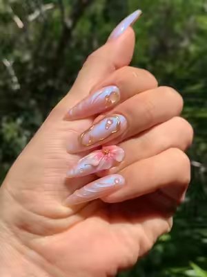 TikTok post by @nailcou for Makartt. Caption reads: Dreamy nail set with @MakarttOfficial nail....