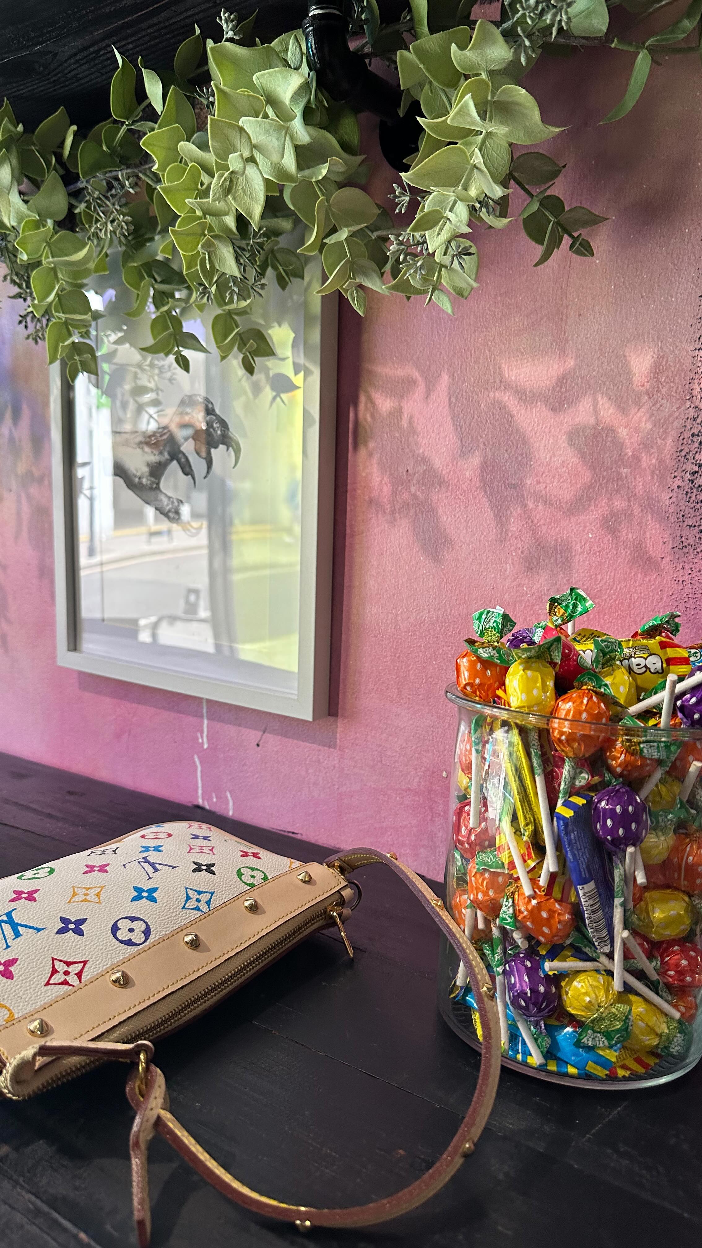 Instagram post by @dervygx for Tattoodo. Caption reads: [...] getting tattoo’d, big thank you @tattoodo....