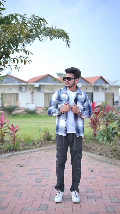 Instagram post by @tarunya_vairagade for Amazon Fashion. Caption reads: Comment “Sale” for the full Amazon look❤️🌟

Built....