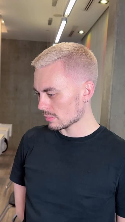 Instagram post by @garo_terzian for Schwarzkopf Professional. Caption reads: The glow-up is real with the NEW IGORA Vibrance....
